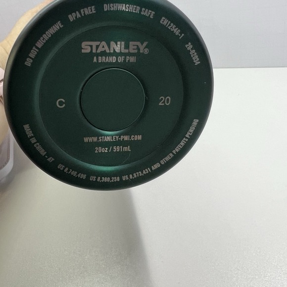 Stanley Starbucks Classic 20 oz One Hand Vacuum Tumbler Green Shiny Push Button - Picture 13 of 15